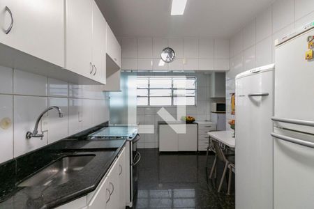 Apartamento à venda com 150m², 4 quartos e 1 vagaCozinha e Área de Serviço