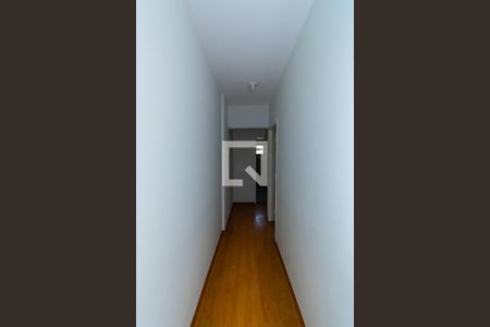 Corredor de apartamento para alugar com 2 quartos, 127m² em Santa Paula, São Caetano do Sul