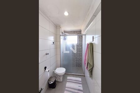 Banheiro de apartamento à venda com 1 quarto, 60m² em Morro do Espelho, São Leopoldo
