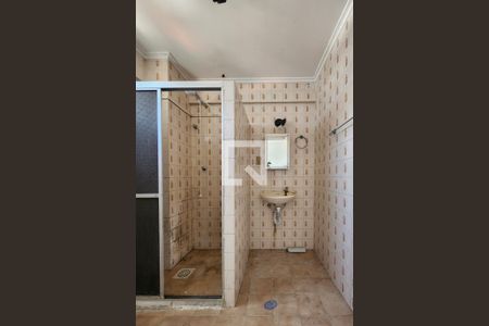 Banheiro de apartamento para alugar com 1 quarto, 48m² em Brotas, Salvador
