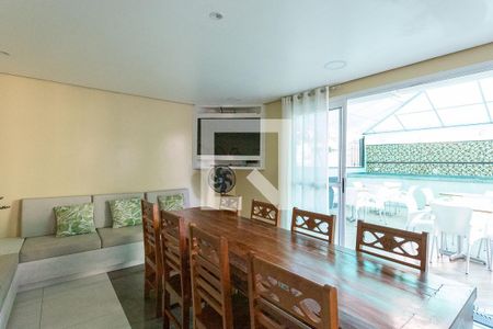 Apartamento para alugar com 44m², 2 quartos e 1 vagaÁrea comum - Salão de festas