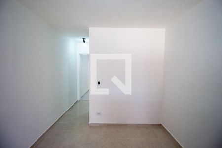 Sala de casa à venda com 3 quartos, 64m² em Vila Taquari, São Paulo