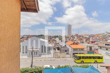 Vista da sala de apartamento para alugar com 2 quartos, 51m² em Vila Marcondes, Carapicuíba