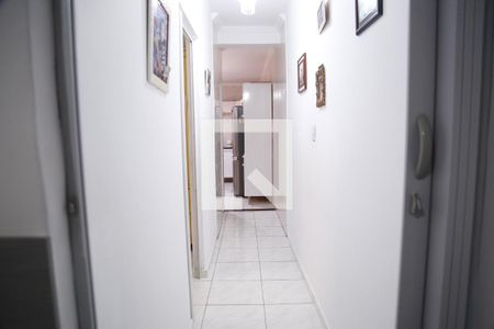 Casa à venda com 100m², 2 quartos e 1 vagaCorredor