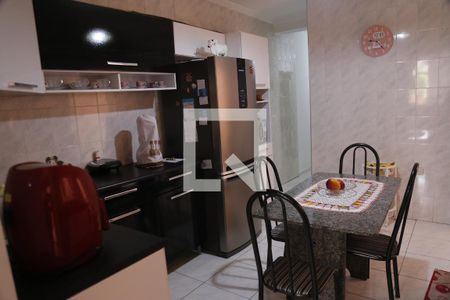 Casa à venda com 100m², 2 quartos e 1 vagaCozinha