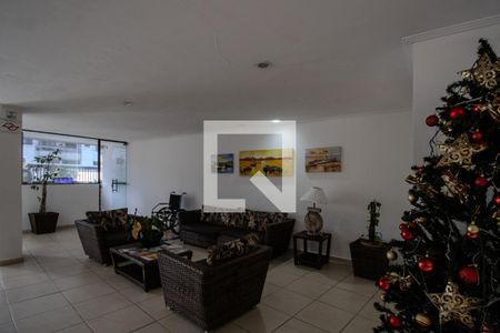 Apartamento para alugar com 81m², 3 quartos e 2 vagasHall social