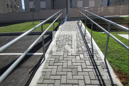 Apartamento para alugar com 46m², 2 quartos e sem vagaRampas de Acesso e Piso Tátil