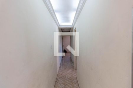 Corredor de casa para alugar com 2 quartos, 80m² em Vila Nhocuné, São Paulo