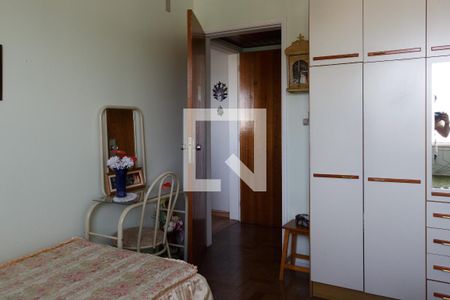 Apartamento à venda com 236m², 3 quartos e 1 vagaQuarto 2