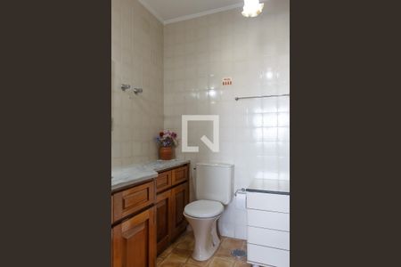 Apartamento à venda com 236m², 3 quartos e 1 vagaBanheiro da Suíte