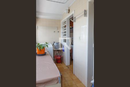 Apartamento à venda com 236m², 3 quartos e 1 vagaÁrea de Serviço