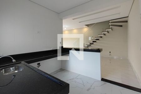 Casa à venda com 99m², 2 quartos e 2 vagasCozinha