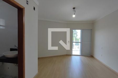Casa à venda com 99m², 2 quartos e 2 vagasQuarto Suíte 2