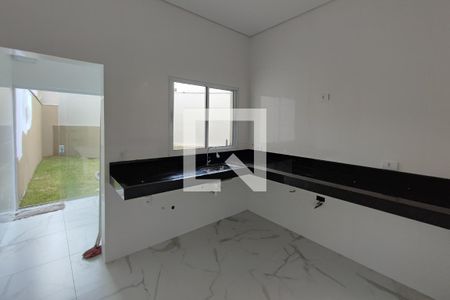 Casa à venda com 99m², 2 quartos e 2 vagasCozinha