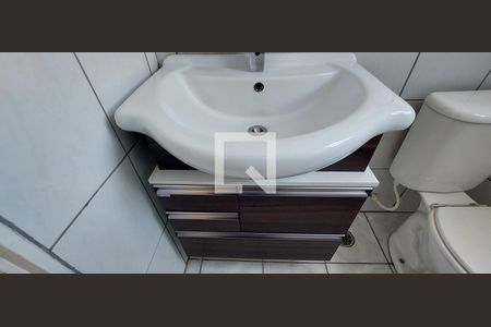 Apartamento para alugar com 49m², 2 quartos e 1 vaga Apartamento para alugar com 49m², 2 quartos e 1 vagaBanheiro