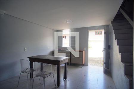 Sala/Cozinha de apartamento para alugar com 1 quarto, 40m² em Rondônia, Novo Hamburgo