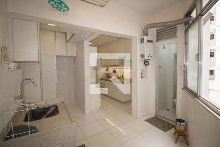 Apartamento para alugar com 100m², 3 quartos e 1 vagaÁrea de serviço