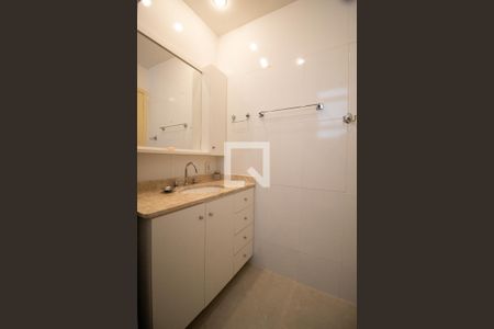 Apartamento para alugar com 100m², 3 quartos e 1 vagaBanheiro da Suíte - pia