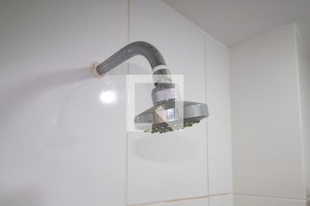 Apartamento para alugar com 100m², 3 quartos e 1 vagaBanheiro da Área de serviço - chuveiro a gás