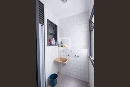 Apartamento para alugar com 77m², 3 quartos e 1 vagaÁrea de serviço 