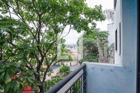 Varanda da sala  de apartamento para alugar com 3 quartos, 77m² em Santa Branca, Belo Horizonte