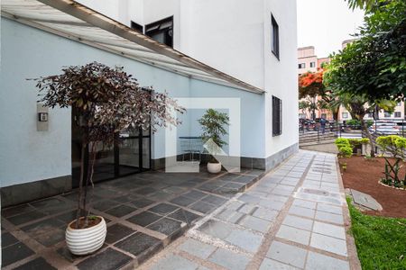 Apartamento para alugar com 77m², 3 quartos e 1 vagaEntrada