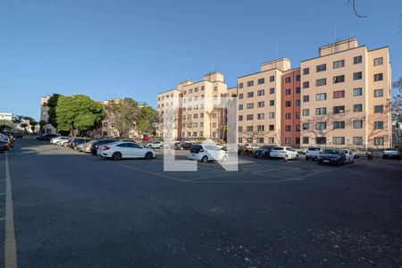 Apartamento para alugar com 77m², 3 quartos e 1 vagaFachado do condomínio