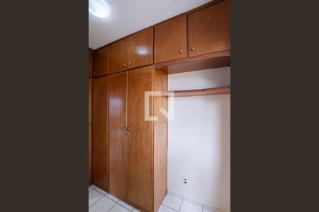 Apartamento para alugar com 77m², 3 quartos e 1 vagaQuarto 1