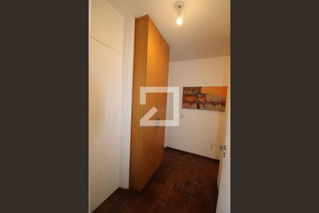 Apartamento à venda com 300m², 4 quartos e 3 vagasCorredor