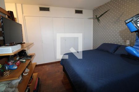 Apartamento à venda com 300m², 4 quartos e 3 vagasSuíte 1