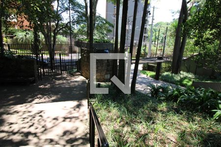 Área comum de apartamento à venda com 4 quartos, 300m² em Vila Suzana, São Paulo