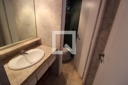 Apartamento à venda com 300m², 4 quartos e 3 vagasLavabo