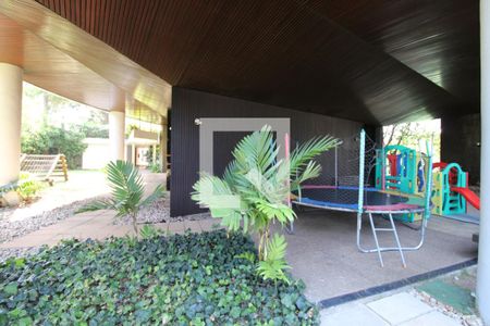 Apartamento à venda com 300m², 4 quartos e 3 vagasÁrea comum - Playground