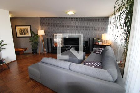 Sala de apartamento à venda com 4 quartos, 300m² em Vila Suzana, São Paulo