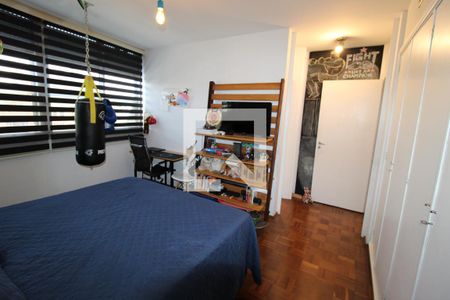 Apartamento à venda com 300m², 4 quartos e 3 vagasSuíte 1