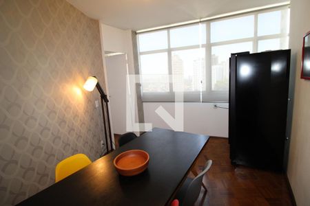 Apartamento à venda com 300m², 4 quartos e 3 vagasCopa