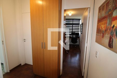 Apartamento à venda com 300m², 4 quartos e 3 vagasQuarto de Serviço