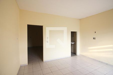 Sala/Cozinha de casa para alugar com 2 quartos, 70m² em Baeta Neves, São Bernardo do Campo