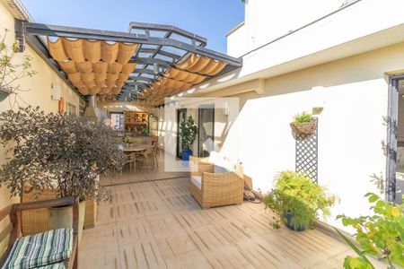 Apartamento à venda com 270m², 4 quartos e 3 vagasÁrea comum - Churrasqueira