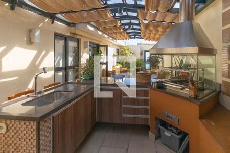 Apartamento à venda com 270m², 4 quartos e 3 vagasÁrea comum - Churrasqueira