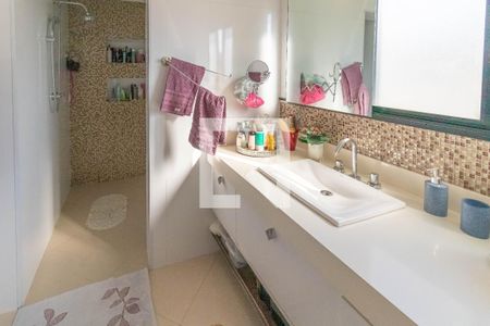 Apartamento à venda com 270m², 4 quartos e 3 vagasBanheiro 3