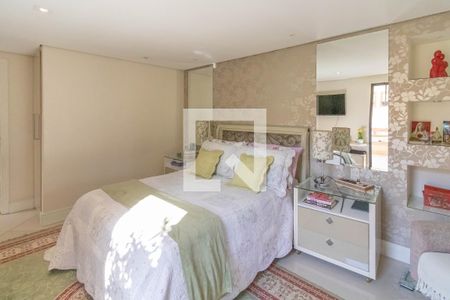 Apartamento à venda com 270m², 4 quartos e 3 vagasQuarto 4