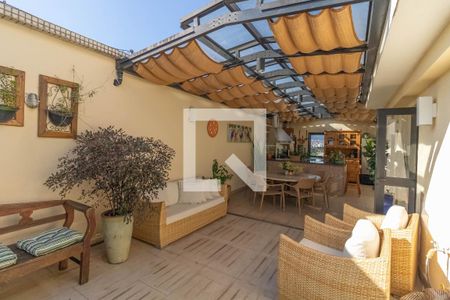 Apartamento à venda com 270m², 4 quartos e 3 vagasÁrea comum - Churrasqueira