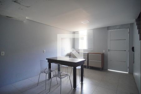 Sala de apartamento para alugar com 1 quarto, 40m² em Rondônia, Novo Hamburgo