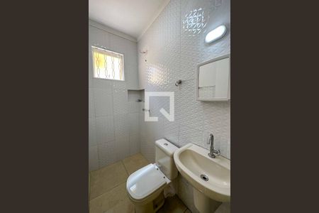 Casa à venda com 154m², 4 quartos e sem vagaBanheiro