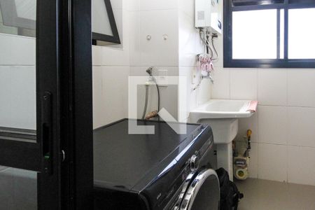 Apartamento à venda com 83m², 2 quartos e 2 vagasÁrea de Serviço