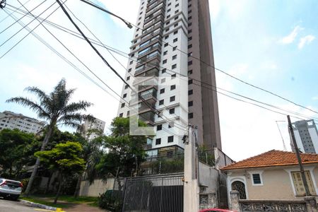 Apartamento à venda com 83m², 2 quartos e 2 vagasFachada