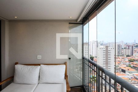 Apartamento à venda com 83m², 2 quartos e 2 vagasVaranda