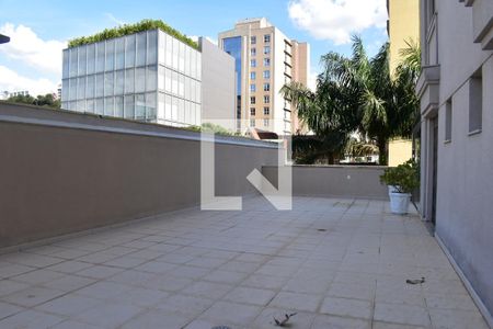 Apartamento para alugar com 212m², 1 quarto e 1 vagaQuintal