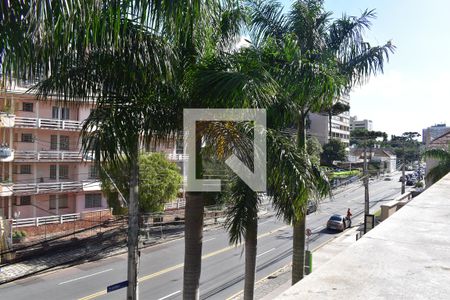 Apartamento para alugar com 212m², 1 quarto e 1 vagaVista